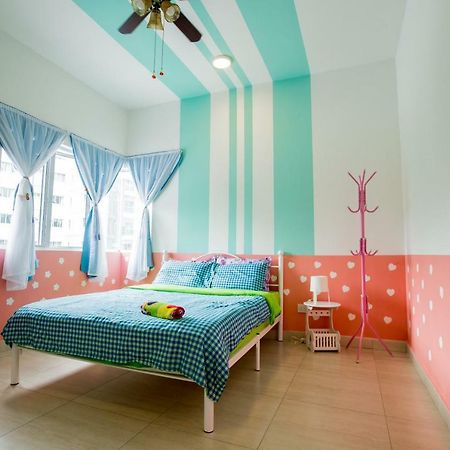 Icolor Home & Stay Ch1 ตานาห์ราตา ภายนอก รูปภาพ