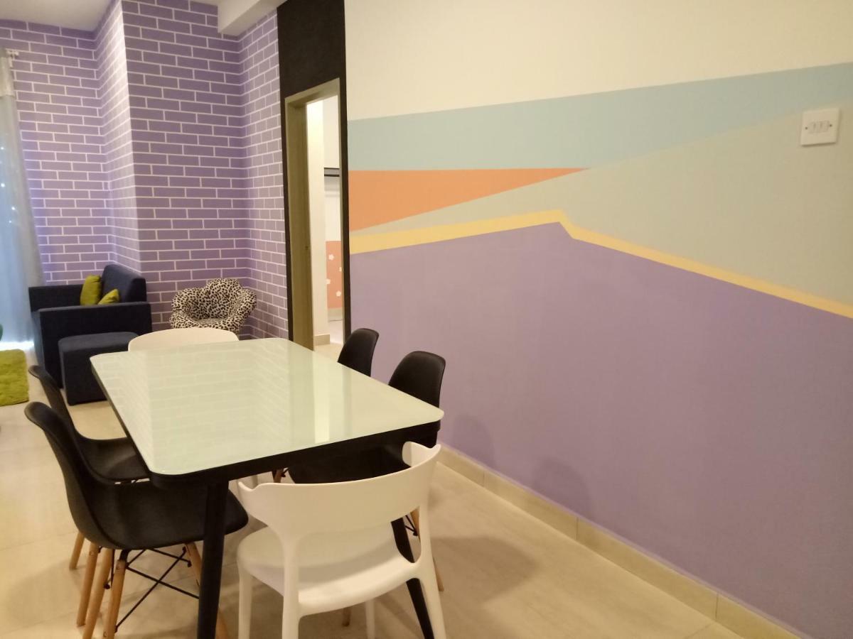 Icolor Home & Stay Ch1 ตานาห์ราตา ภายนอก รูปภาพ