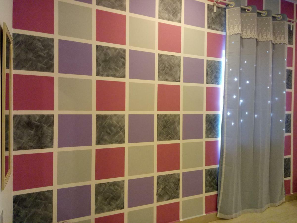 Icolor Home & Stay Ch1 ตานาห์ราตา ภายนอก รูปภาพ