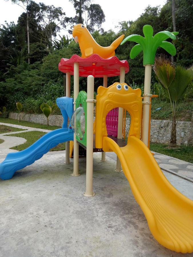 Icolor Home & Stay Ch1 ตานาห์ราตา ภายนอก รูปภาพ