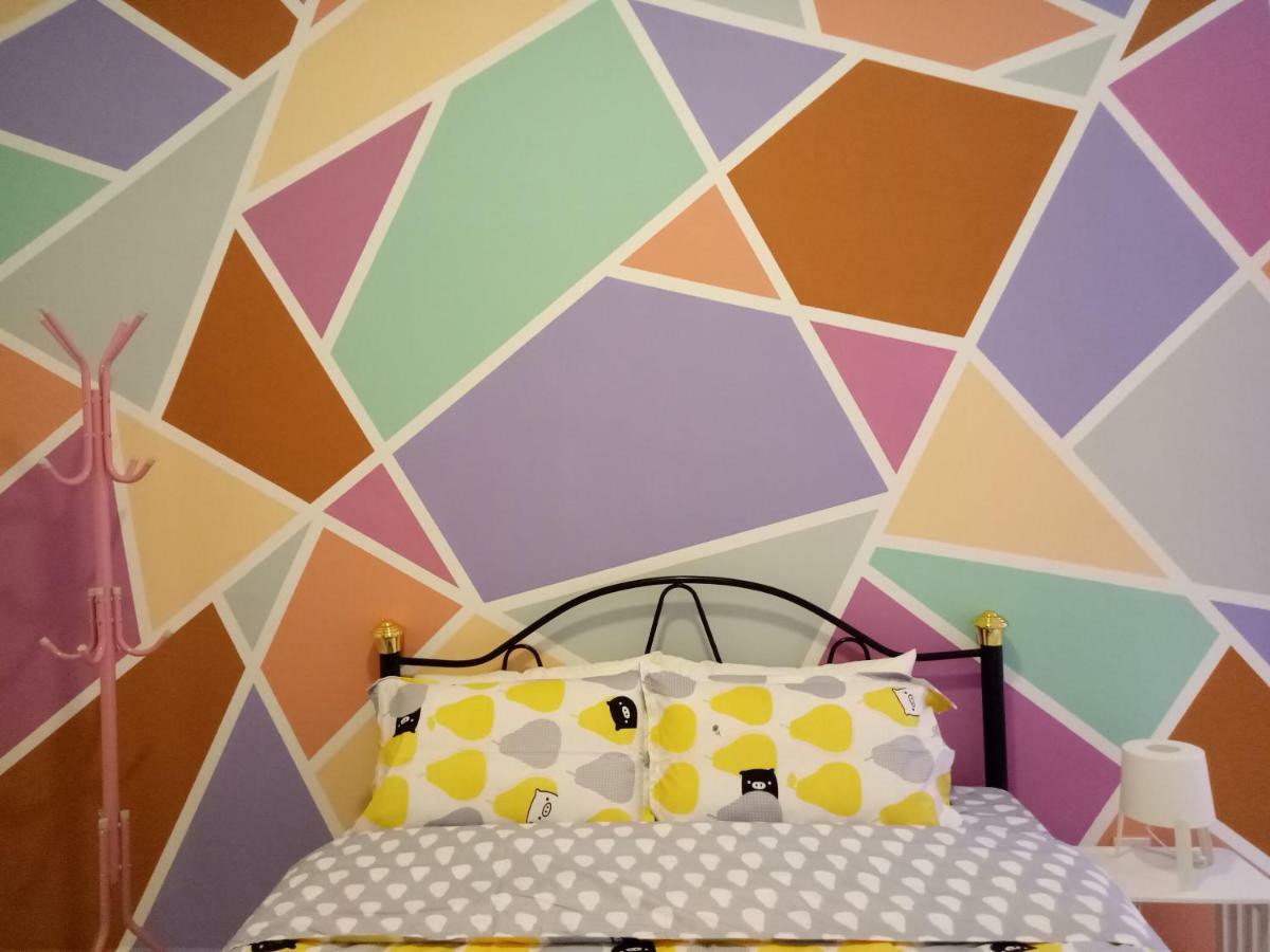 Icolor Home & Stay Ch1 ตานาห์ราตา ภายนอก รูปภาพ