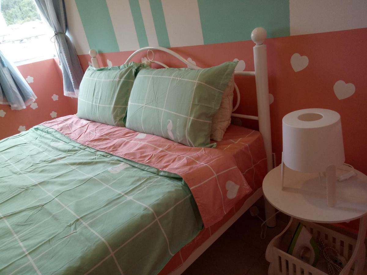 Icolor Home & Stay Ch1 ตานาห์ราตา ภายนอก รูปภาพ