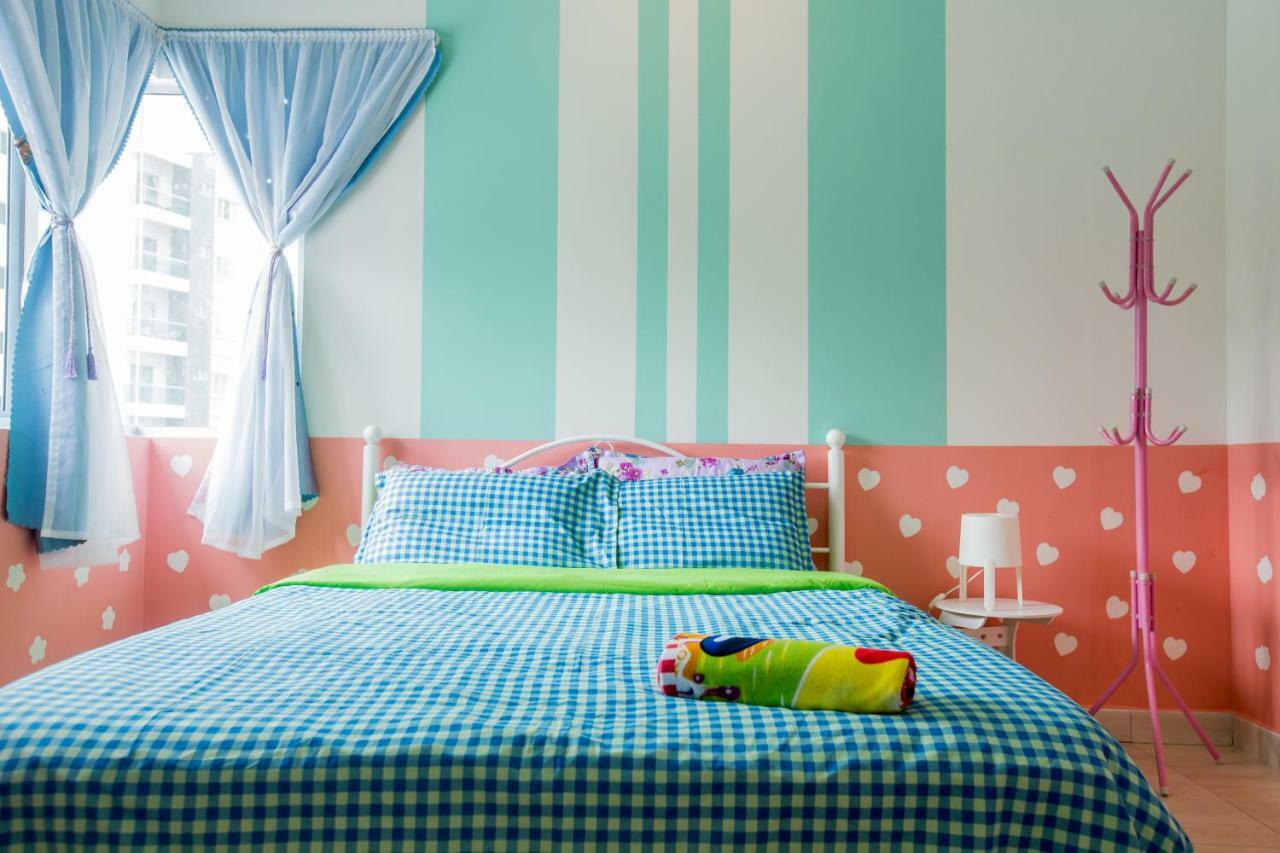 Icolor Home & Stay Ch1 ตานาห์ราตา ภายนอก รูปภาพ